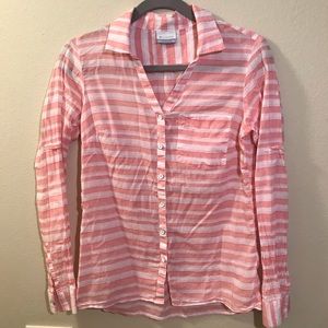 Columbia light pink button up camp shirt